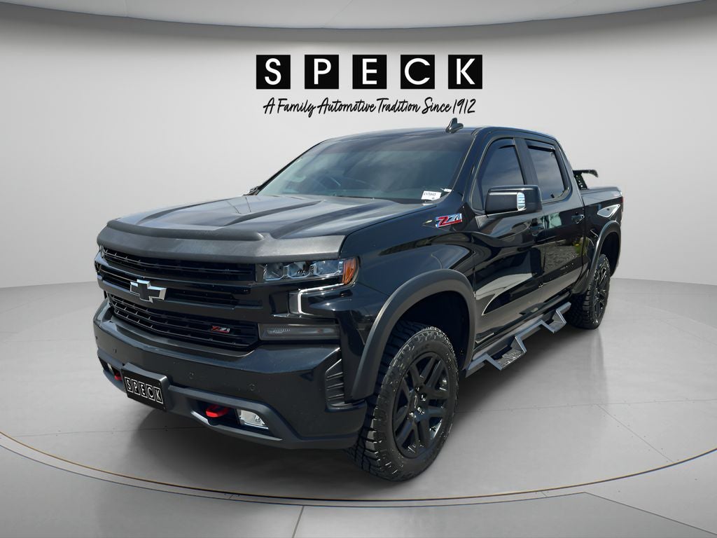 2022 Chevrolet Silverado 1500 LTD LT Trail Boss in Black — front three-quarter view