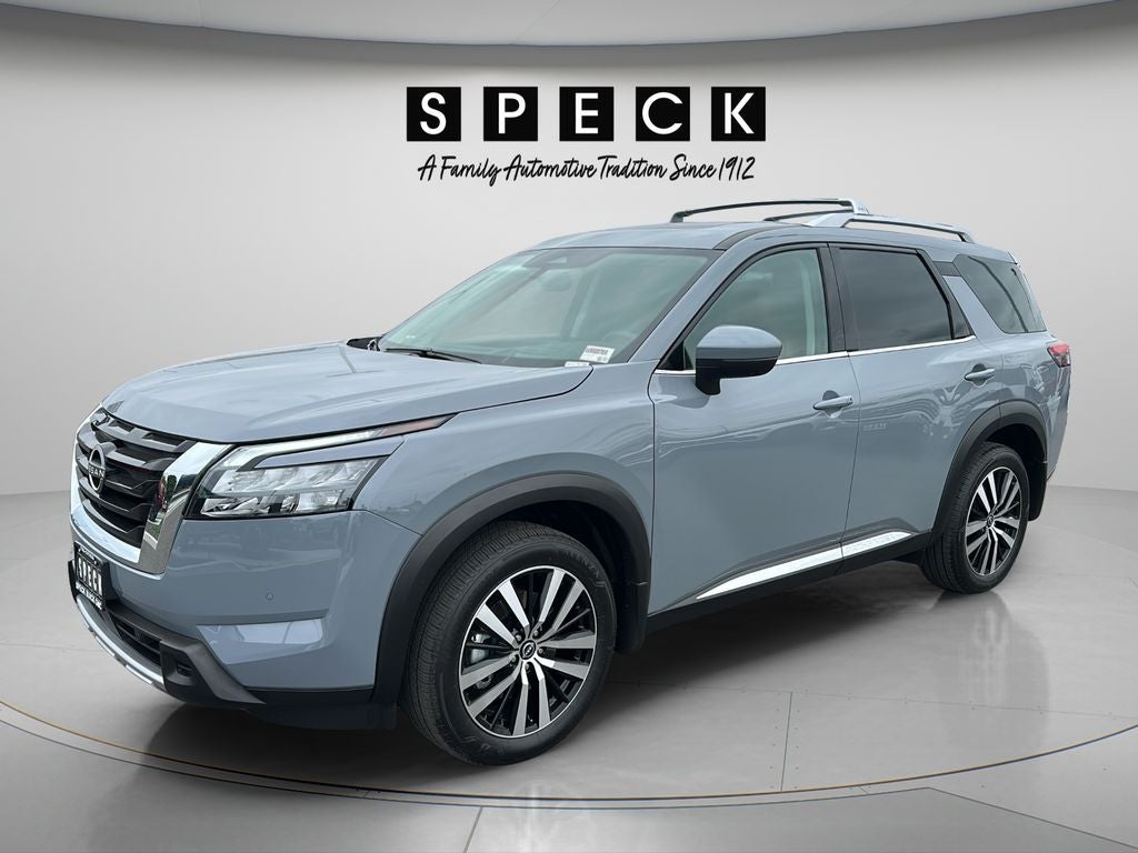 2025 Nissan Pathfinder Platinum 4WD in Gray — front three-quarter view