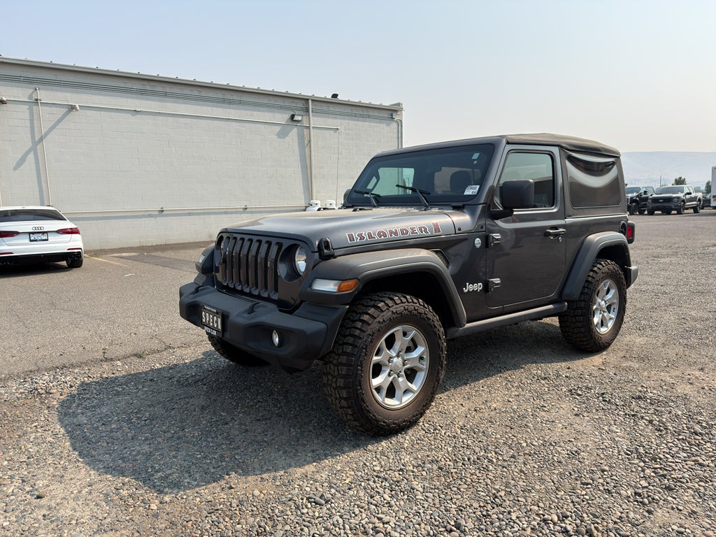 2021 Jeep Wrangler Islander 4X4 in Gray — front three-quarter view
