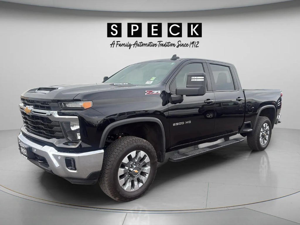 2025 Chevrolet Silverado 2500HD 4WD Crew Cab Standard Bed LT in Black — front three-quarter view