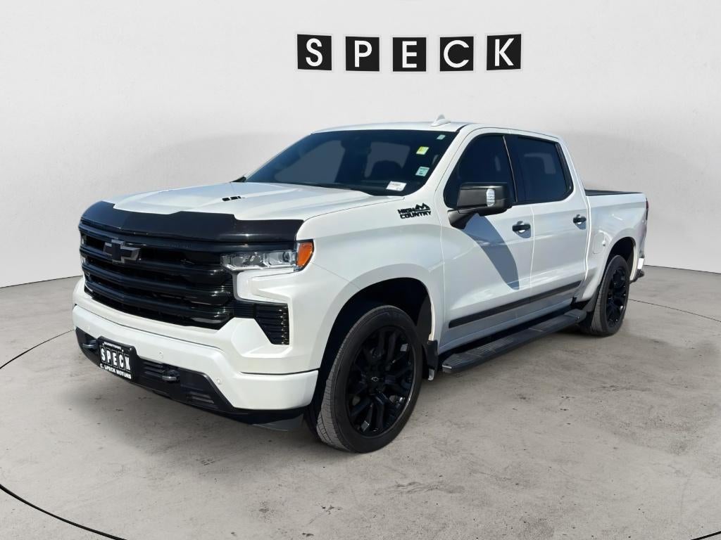 2024 Chevrolet Silverado 1500 4WD Crew Cab Short Bed High Country in Iridescent Pearl Tricoat — front three-quarter view