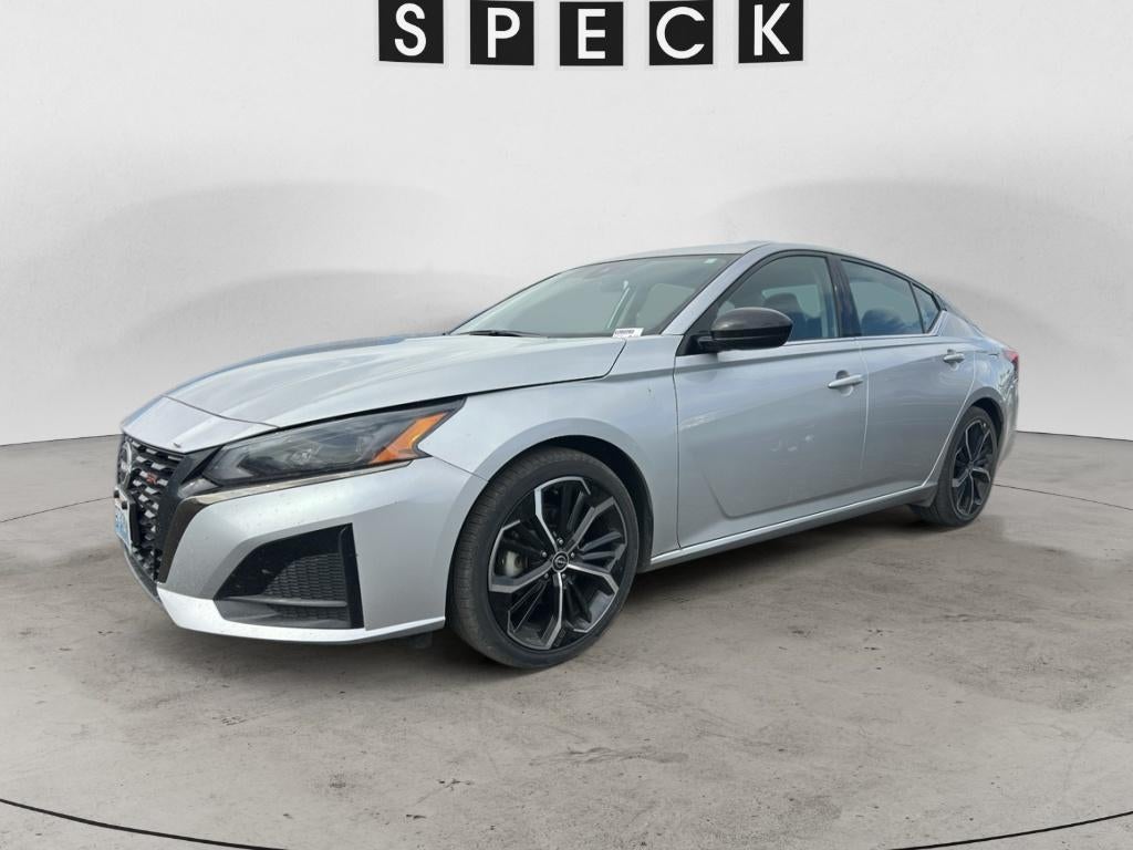 2024 Nissan Altima SR FWD in Brilliant Silver Metallic — front three-quarter view