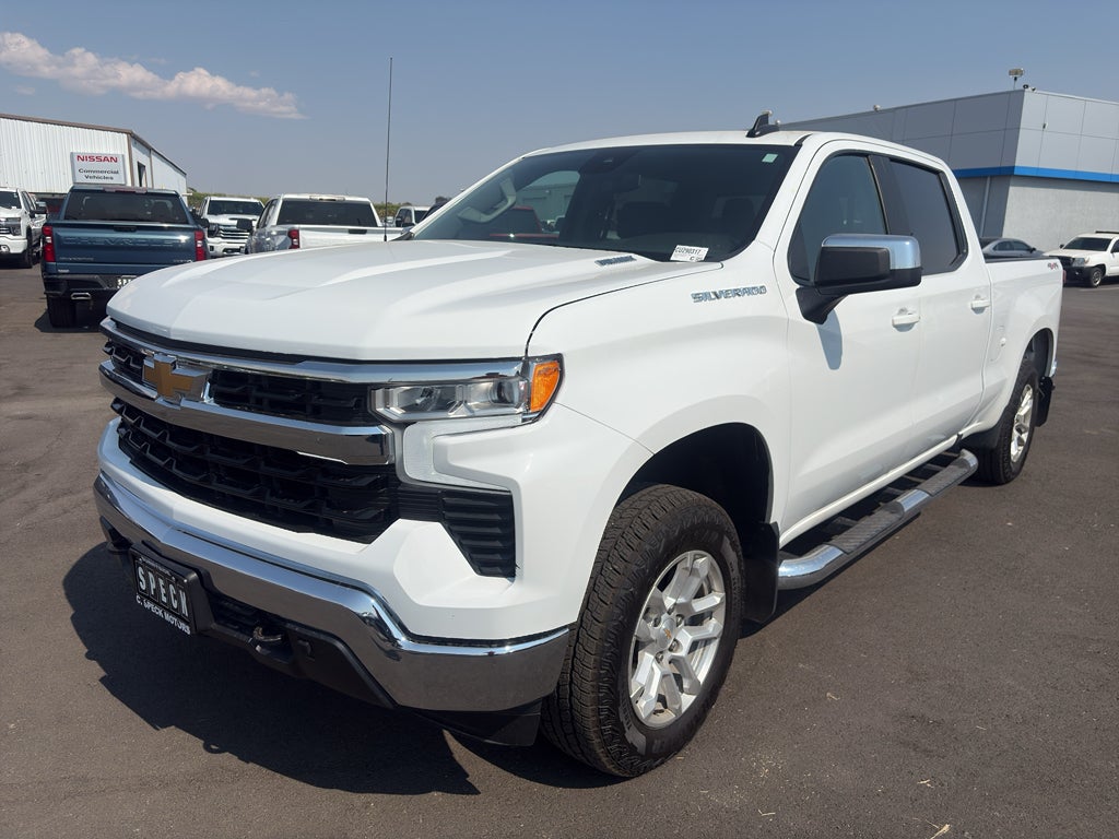 2024 Chevrolet Silverado 1500 — interior view
