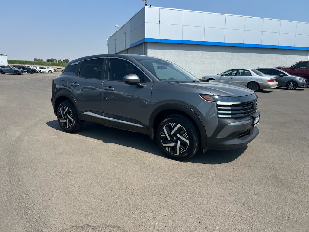 2025 Nissan Kicks SV FWD for sale on Searchshop